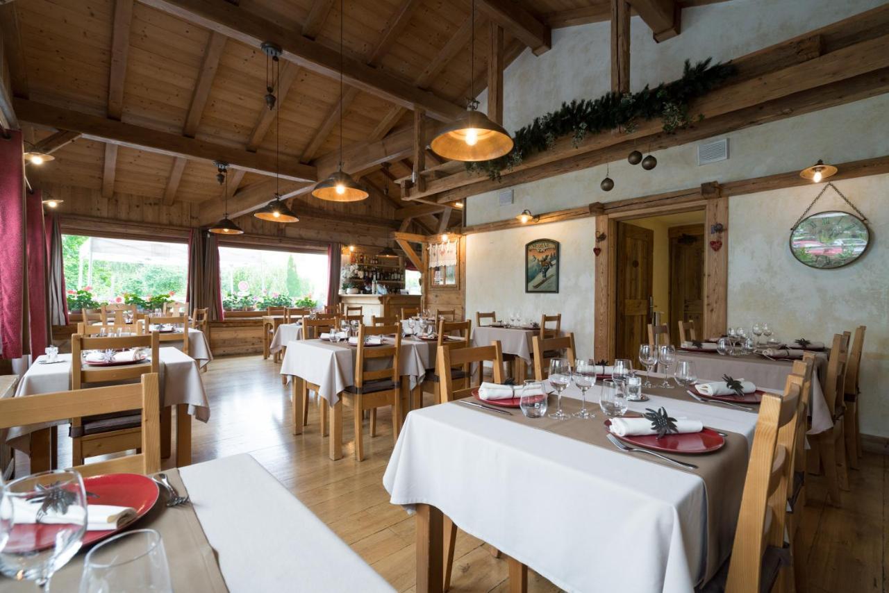 La Ferme Du Lac Thyez Bagian luar foto